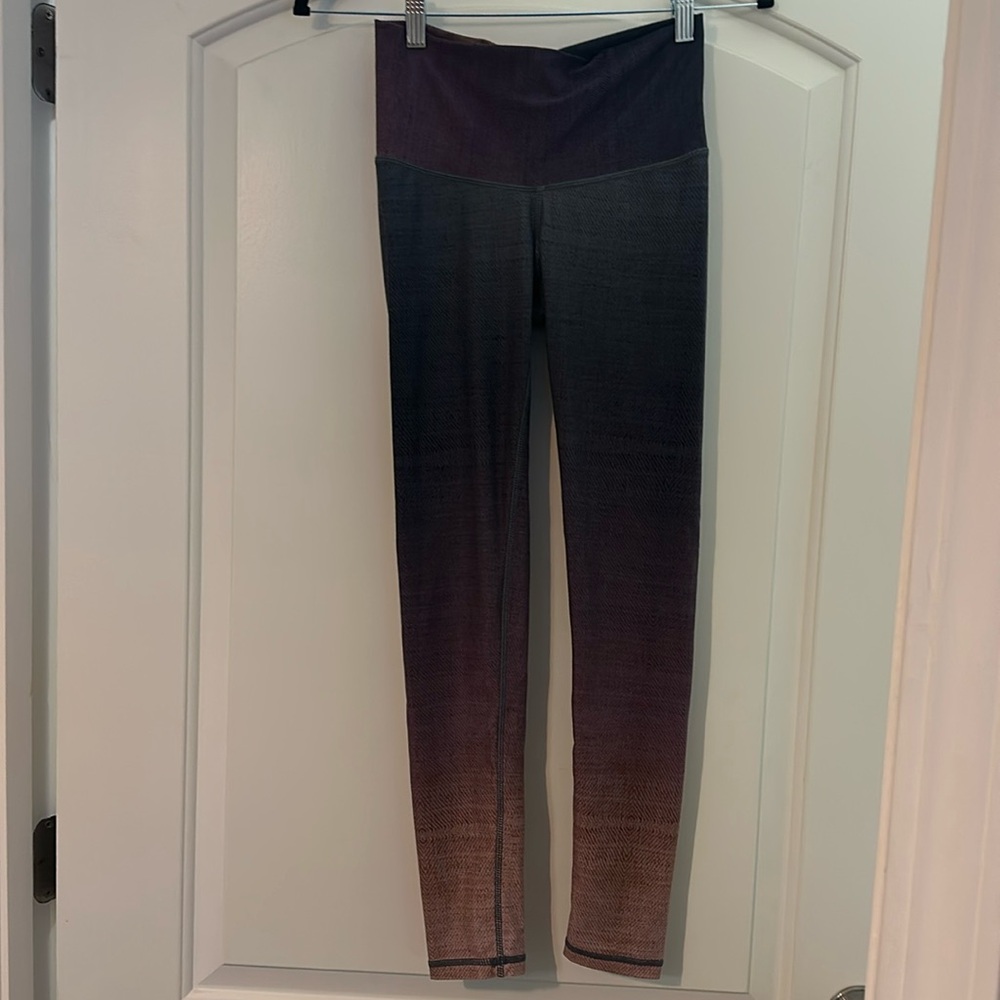 Onzie yoga leggings